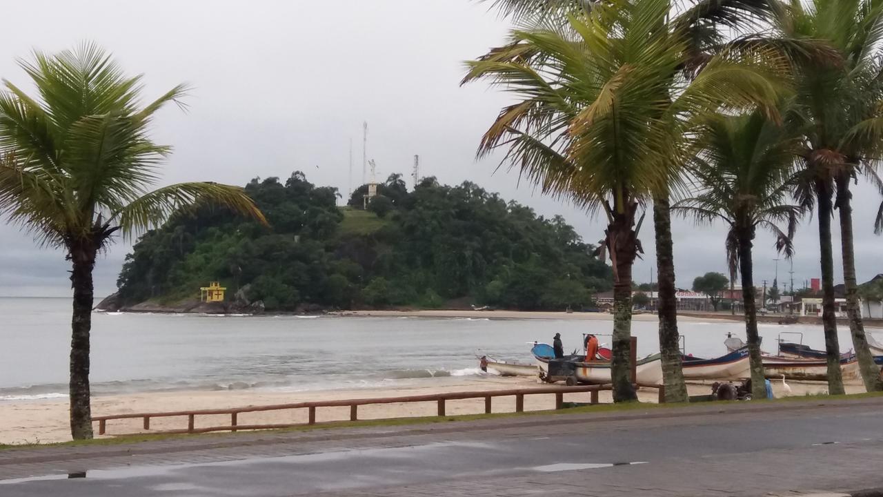 Praia Com Conforto Guaratuba Exterior foto